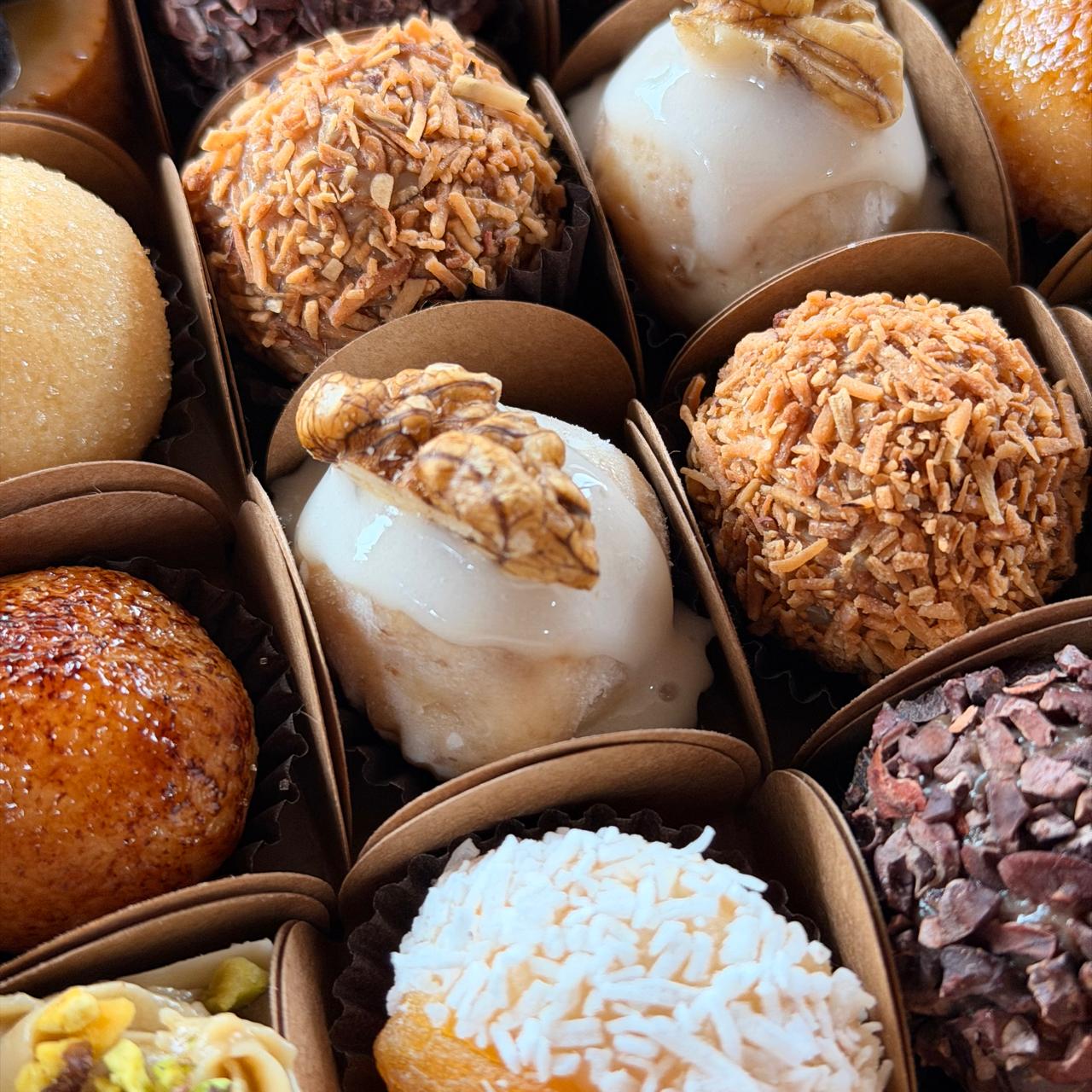 Caixa com doces finos